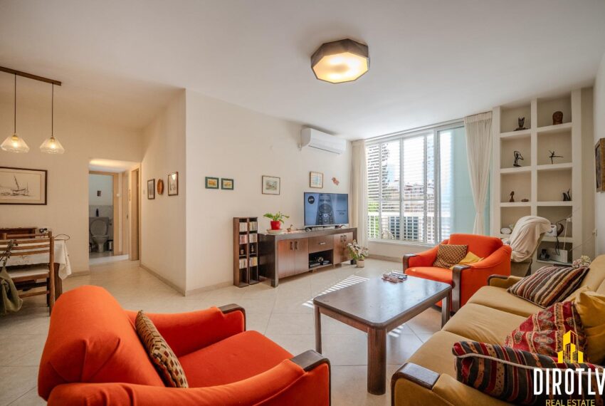 WhatsApp Image 2025-08-12 at 17.43.33