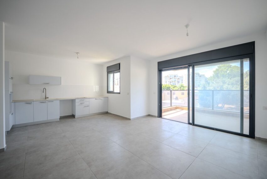 WhatsApp Image 2025-08-26 at 08.52.38