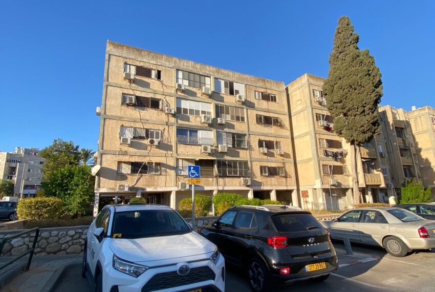 WhatsApp Image 2025-10-17 at 08.57.24 (1)