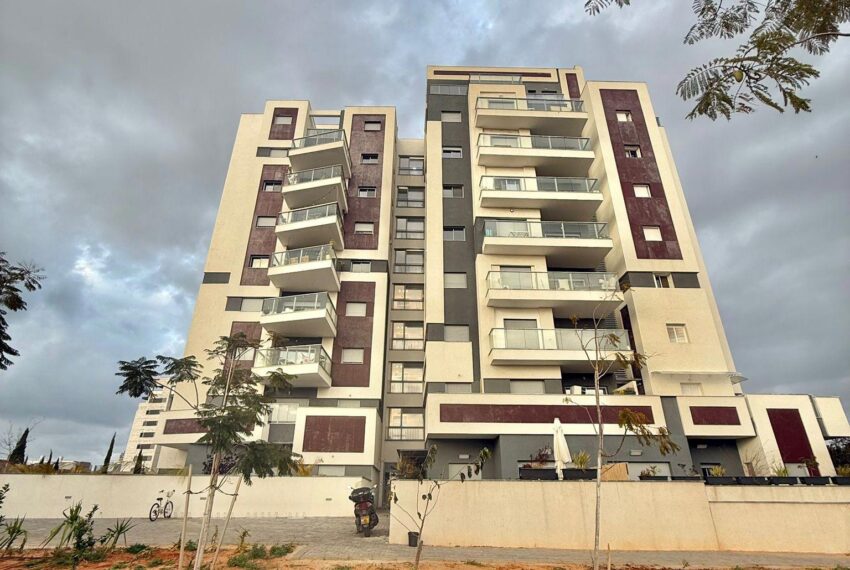 28269630-0473-488f-9466-d436fd4d544b