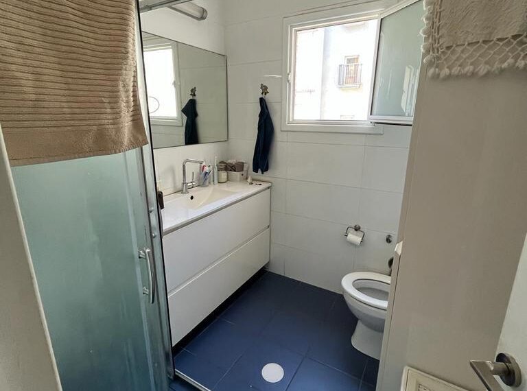 382706b9-dcdc-4289-80c1-a2d4f5ba060b