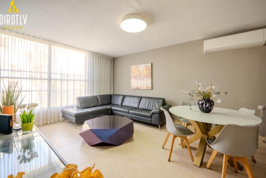 8a63a10a-38d4-4fbd-97ce-51ec0dccaa60