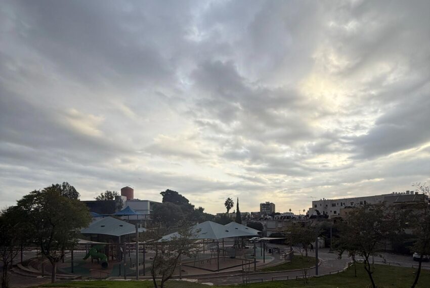 8ad0fcfe-5a1d-4dea-9c71-7e818c359c55