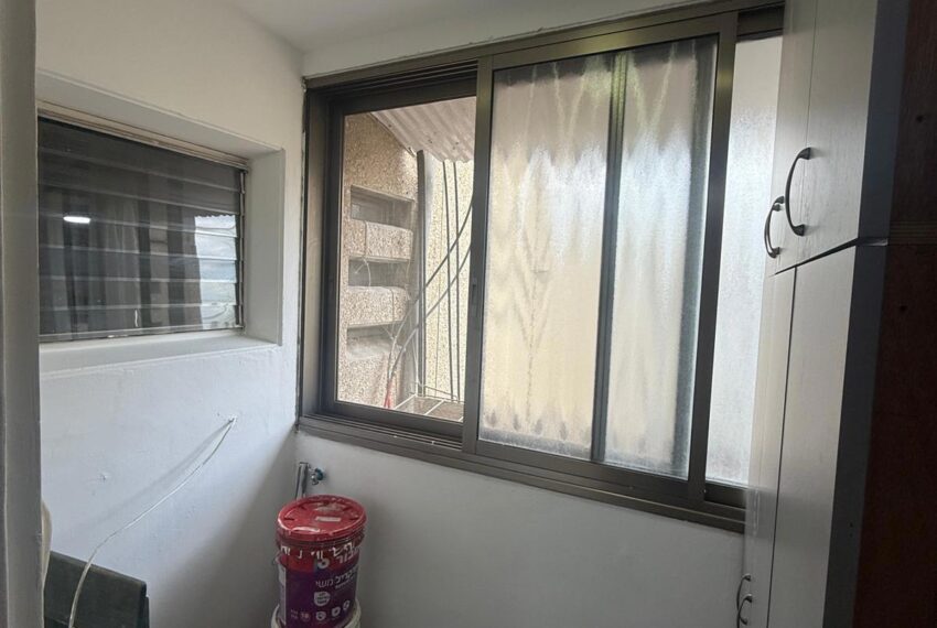 9d4dbe95-c03a-48de-8049-55e142c026c3