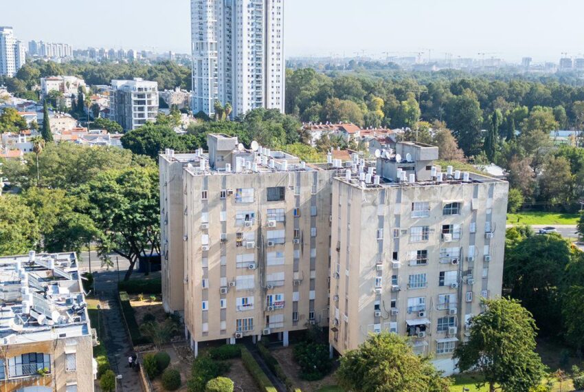 f5b29258-d211-47ff-b232-7621c5362c12