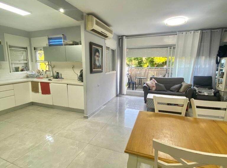 0123c2e9-aae6-4341-abda-afac349f0e27