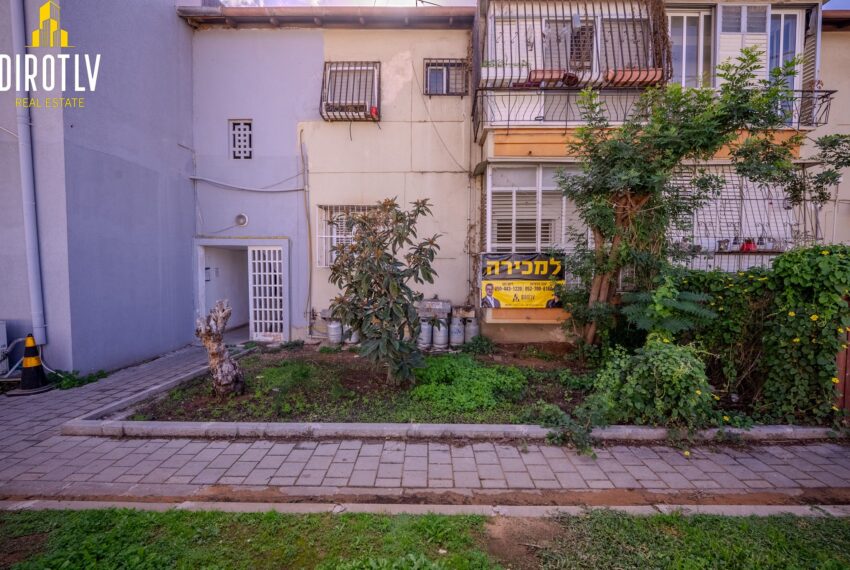 03aea0be-e6df-42aa-9d40-e20acb9239e5