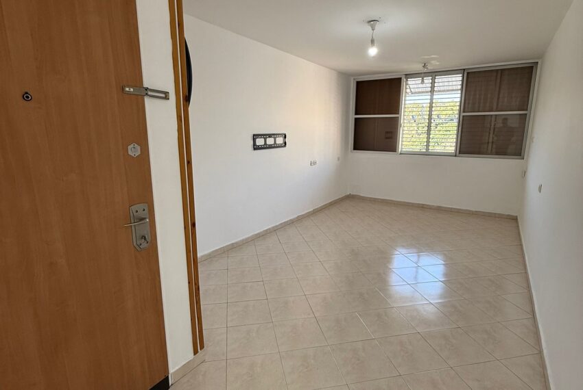 2e005a83-96a1-4737-aab5-5432a4496816