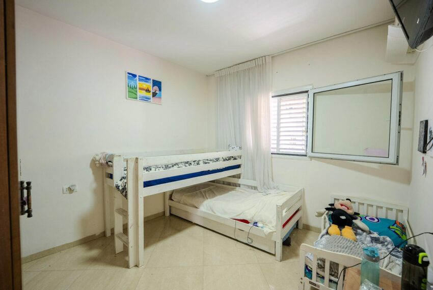 3675b438-7a31-456e-aebd-129ffe9b0691