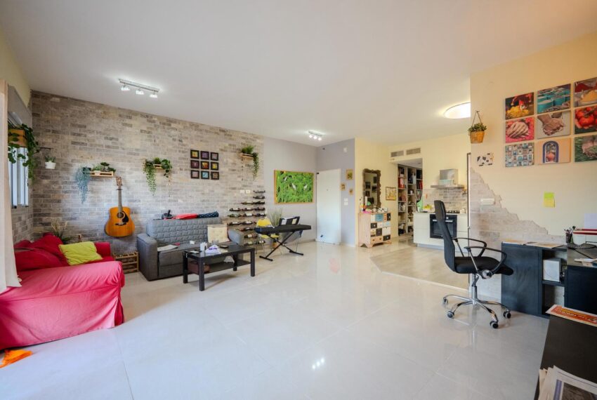 42229c05-09d1-422b-94e4-d1738e6d0f58