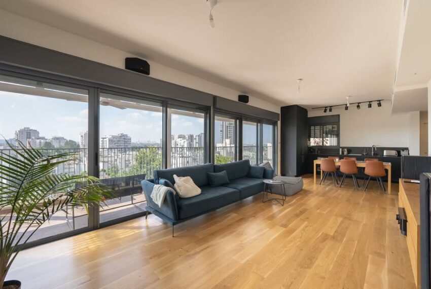 571387450_1208440284430852_2527466993213552162_n