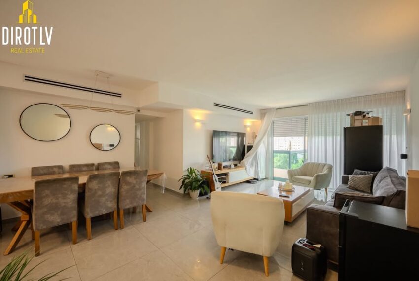 נמכרה! דירת 4 חדרים בשכונת נווה אליעזר, תל אביב | מח״ל 56 / צביה לובטקין 40