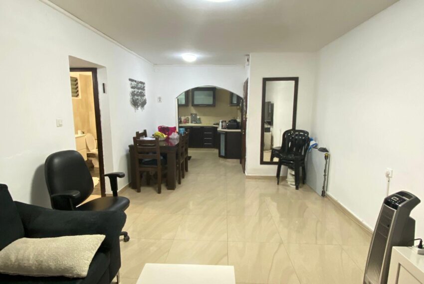 7e6309b2-acc8-48c5-90c8-2470c3af191c