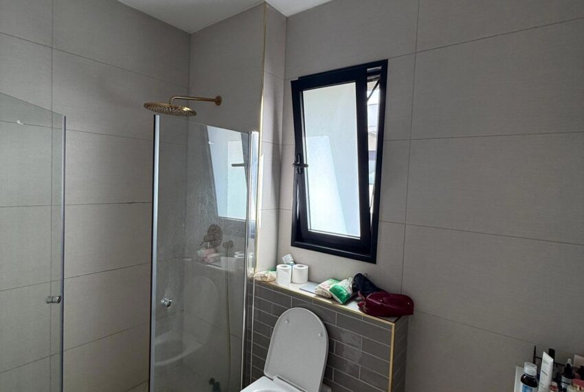 8c72debd-d80c-48c5-87ba-72ebcf36090e