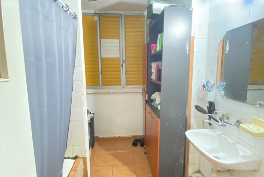 b866f6c7-1c8b-40d1-ad21-6ff951f2df5e