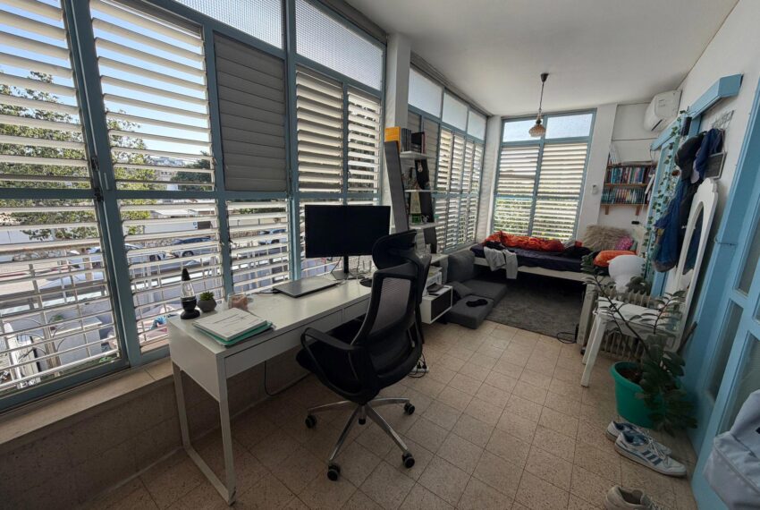 cb8c8c4c-087e-4ab0-a6c2-4ff04af40e0d