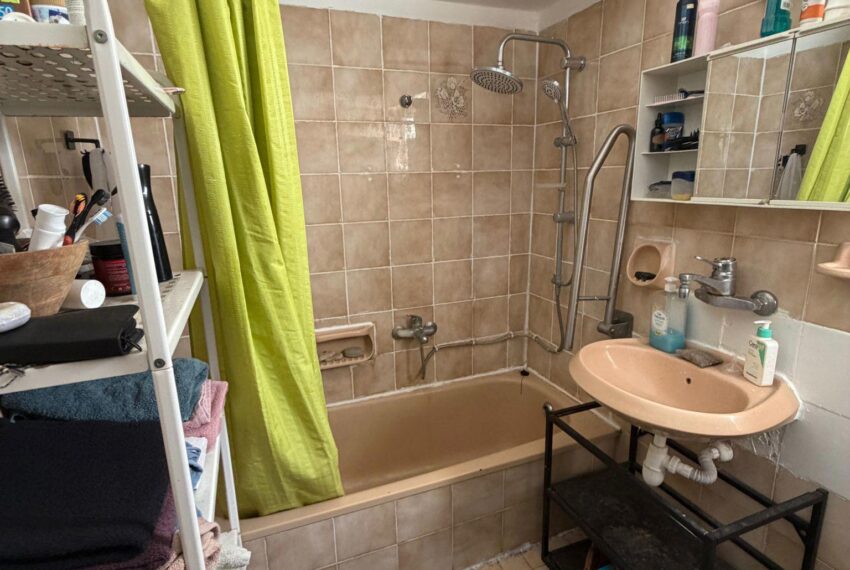 e440d5bc-c0ff-43a1-8388-1be63342769c