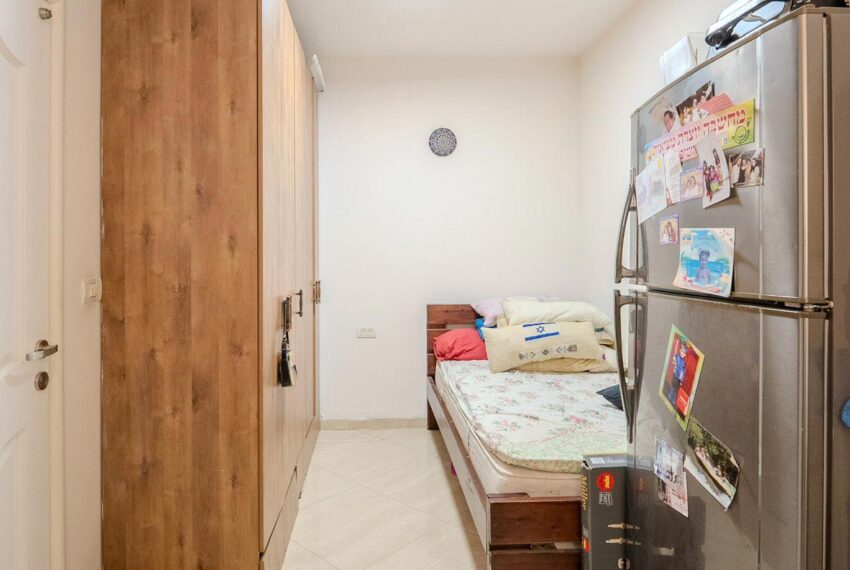 e77ad8bd-dddb-4748-a0e5-020683ec8c7e