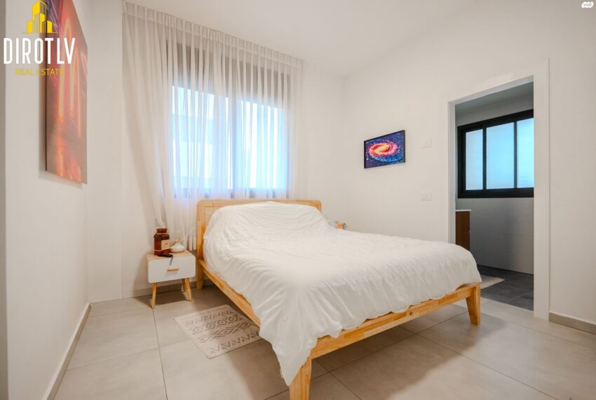 y2_2_W7iiZag2Ci_20251109