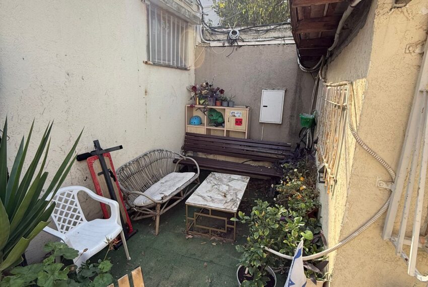 03910160-eb5a-468b-b3d0-e5efc853a87c