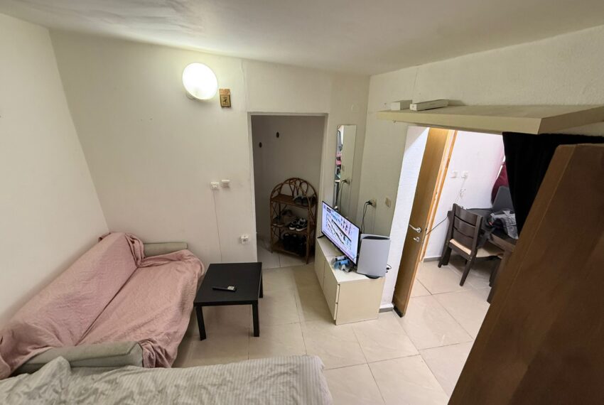 5f4871f9-f8ec-4783-9347-ce4f70546f6b