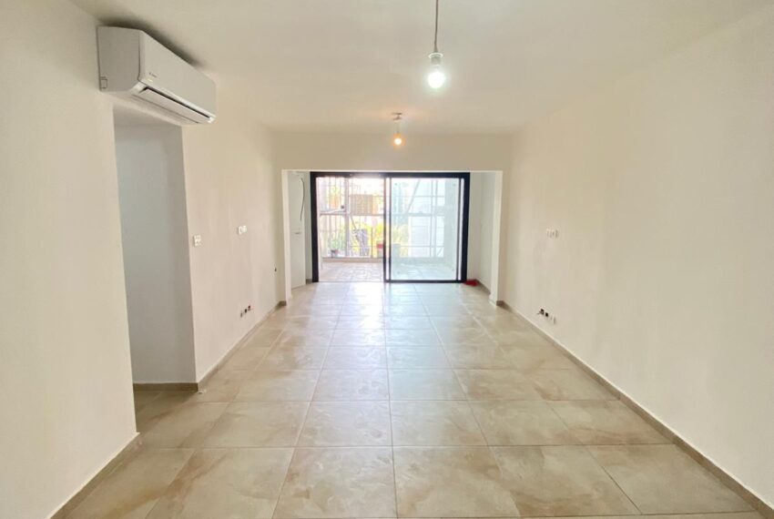 9ae9dff4-6e06-4820-8b8e-7933d0667df4