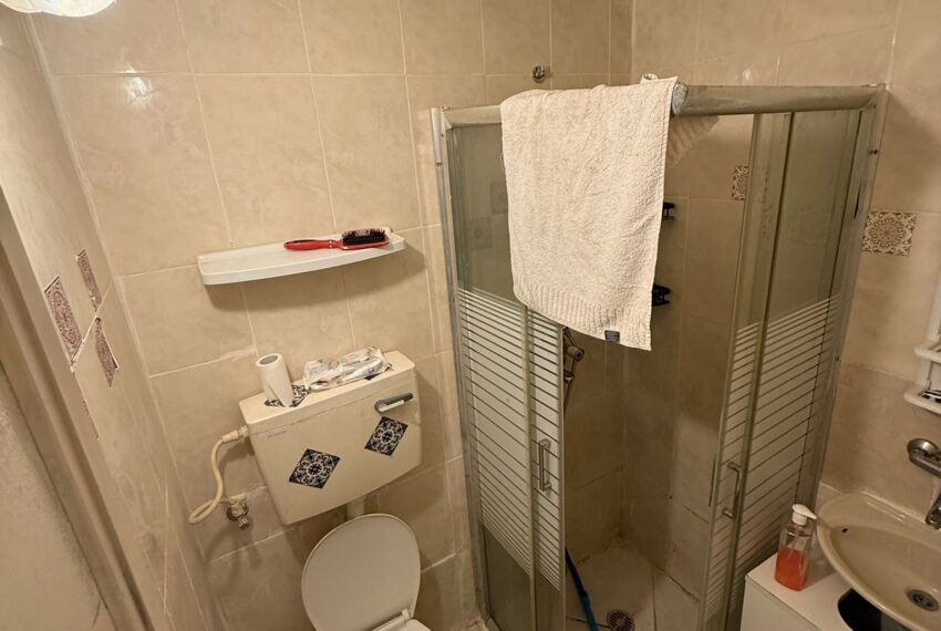 ac462250-e064-4032-a15e-46a1b83c65d9