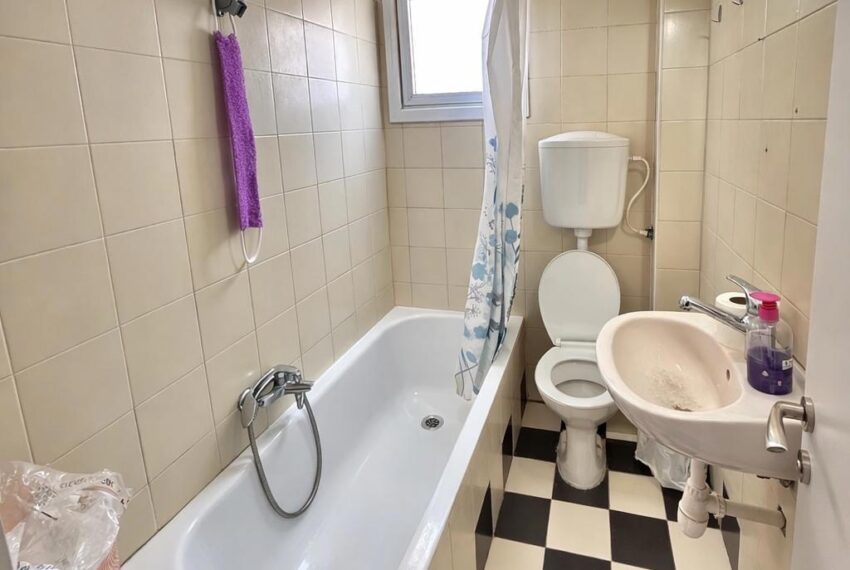 c70755f9-55f7-48d6-920c-9ab2a62f32c5