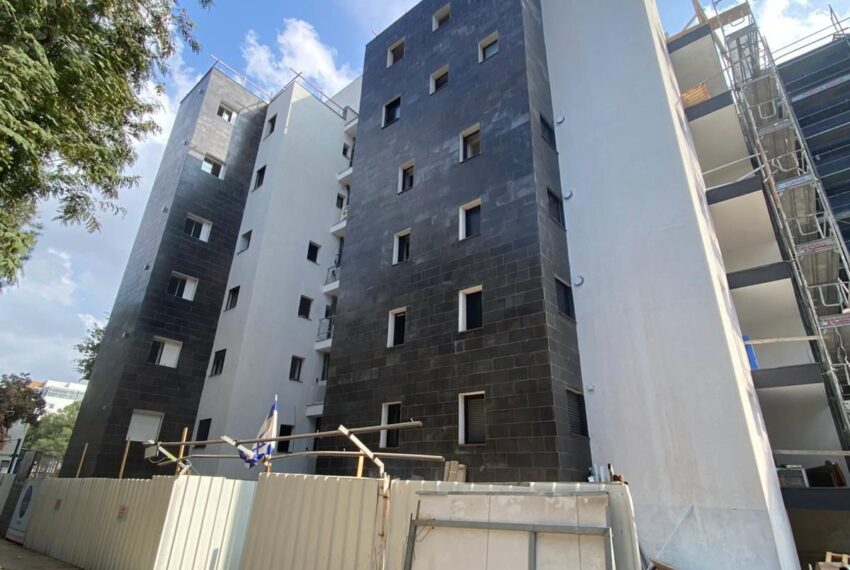 e21b3fd8-b19b-40a3-9e9a-a39c2f367d60