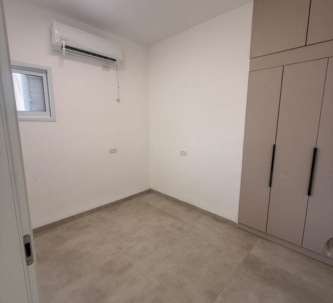 להשכרה דירת 4 חדרים משופצת קומפלט – הכל חדש והוחלף בבית! | תמנע 19, תל אביב