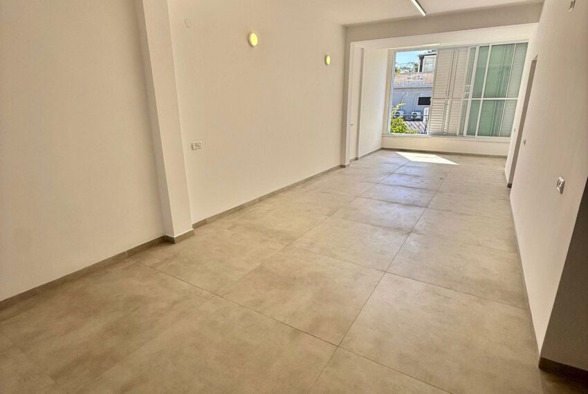 WhatsApp Image 2026-04-14 at 14.06.03 (1)